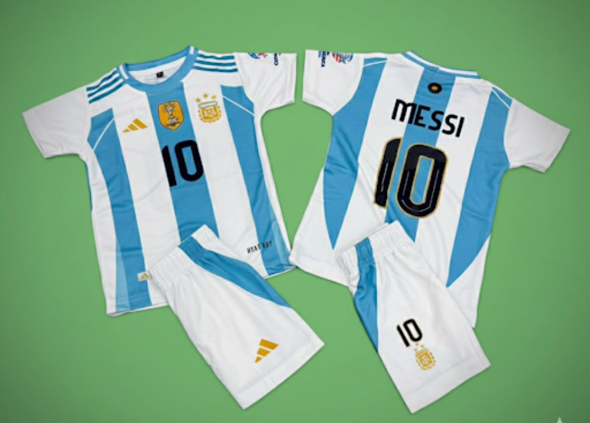 KIDS MESSI 10 SHORTS WITH JERSEY