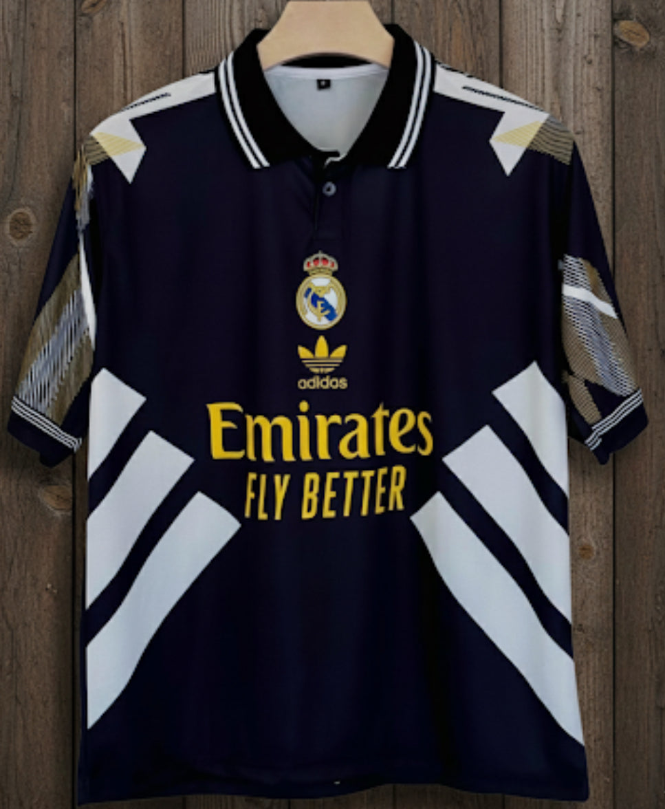 FIVE SLEEVE REAL MADRID SPECIAL EDITION KIT RONALDO 7