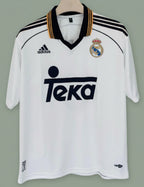 FIVE SLEEVE REAL MADRID RETRO KIT R.CARLOS 3