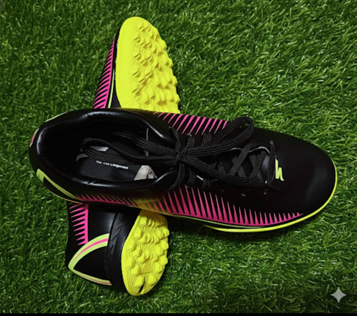 FELO TURF AEROSTAR FOOTBALL SHEO