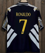 FIVE SLEEVE REAL MADRID SPECIAL EDITION KIT RONALDO 7