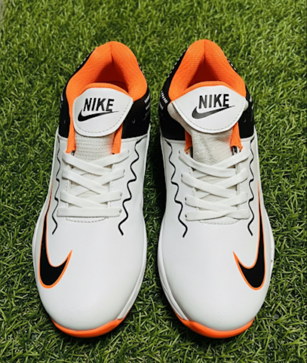 NIKE SHEO