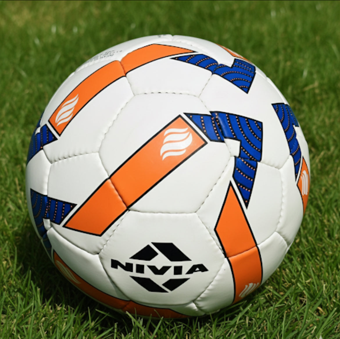 NIVIA SHINING STAR FOOTBALL SHEO