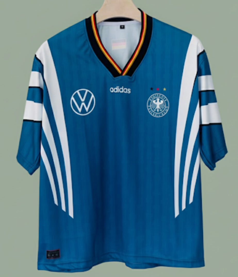 FIVE SLEEVE GERMANY RETRO KIT KROOS 8
