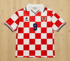 FIVE SLEEVE SUKER EMBROIDERY JERSEY