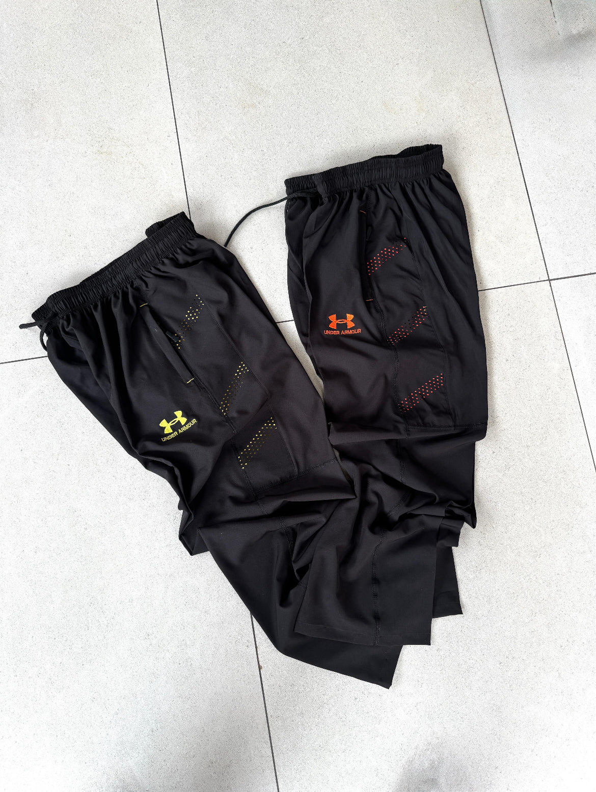 UNDER ARMOUR TRACK PANTS