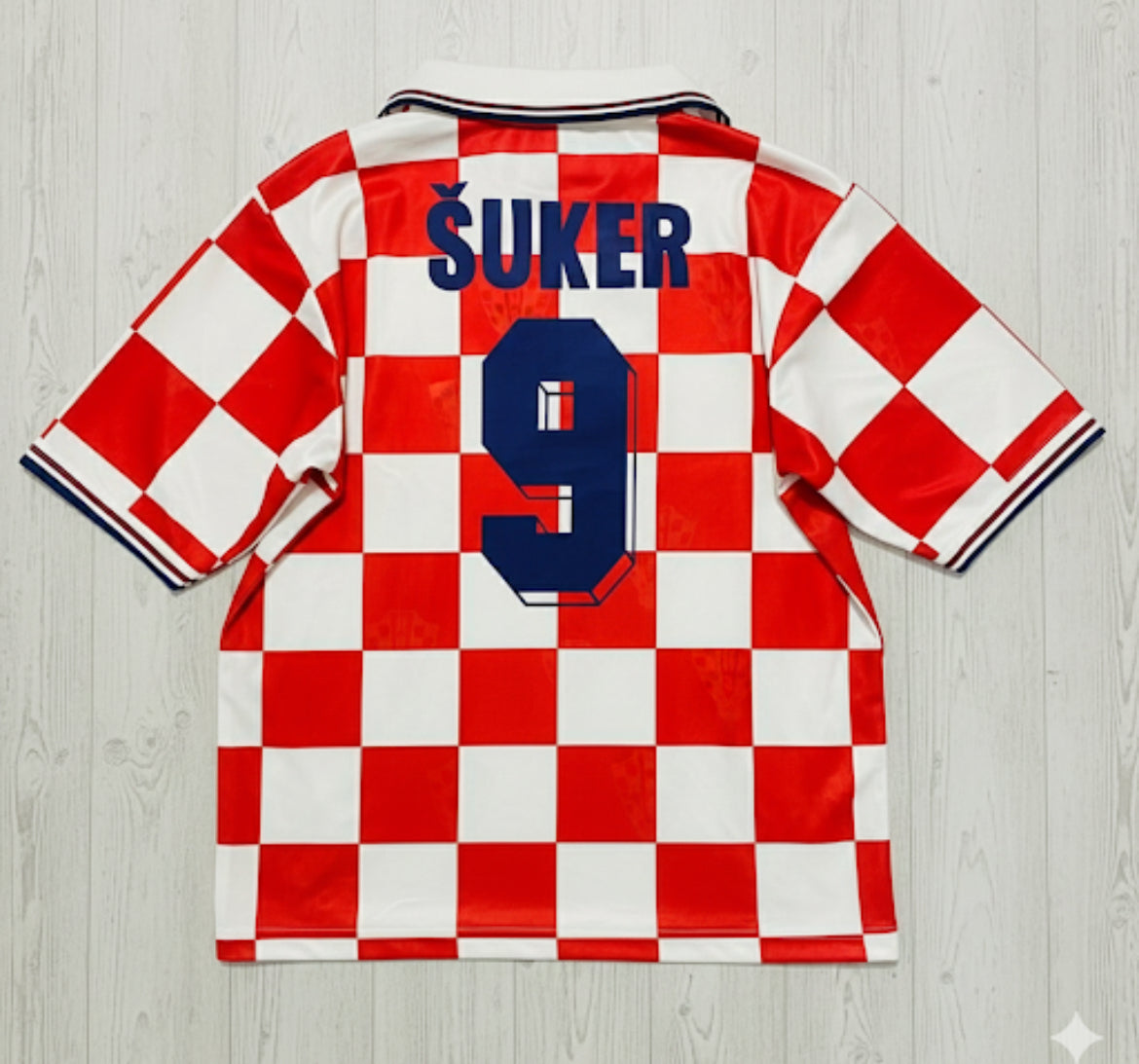 FIVE SLEEVE SUKER EMBROIDERY JERSEY