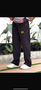 UNDER ARMOUR TRACK PANTS